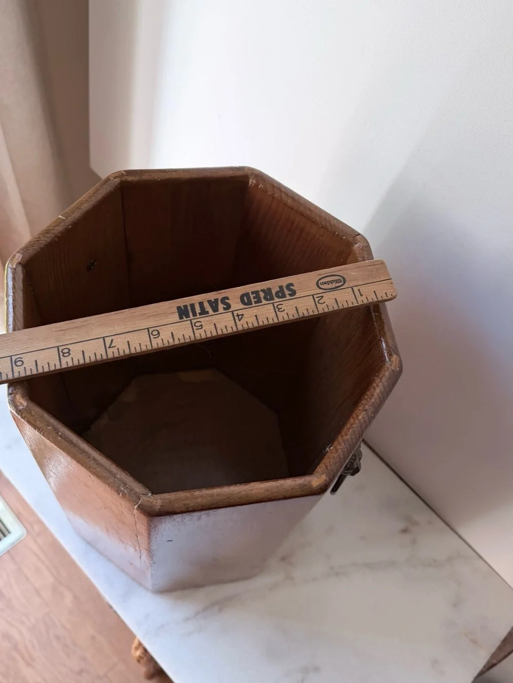 VTG /MC Wood Octagon Shape Trash Can Waste Bin With Lions Heads Unique Storage